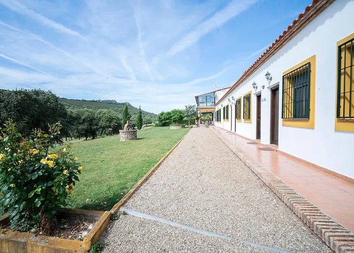 Casa Rural La Sierra De Monfraguee