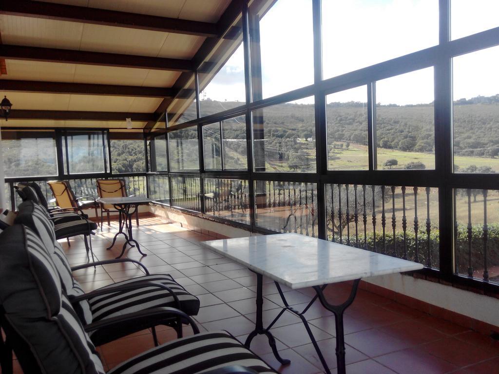 Country house La Sierra De Monfraguee Malpartida De Plasencia