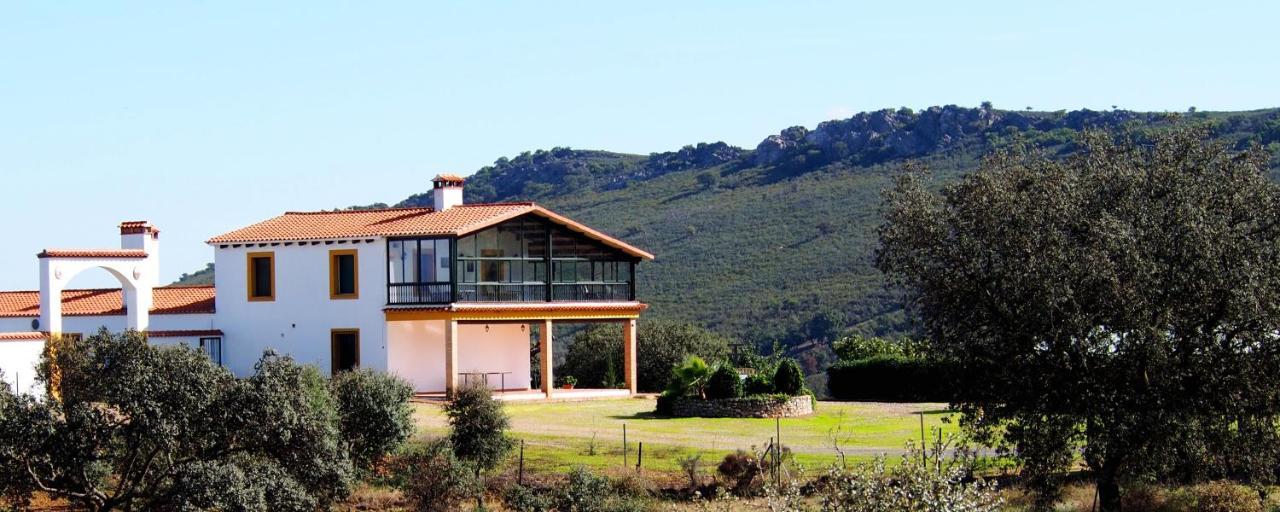 Country house La Sierra De Monfraguee Malpartida De Plasencia